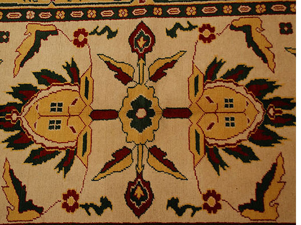 ウシャク絨毯